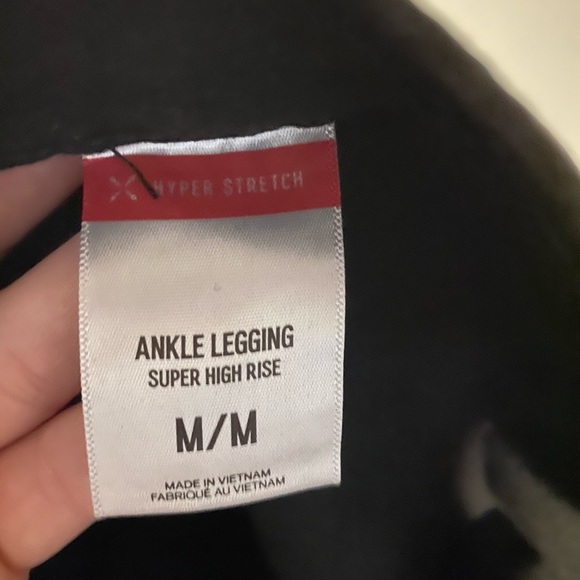 Express Super High Rise Ankle Legging Jeans NWOT - Picture 6 of 9